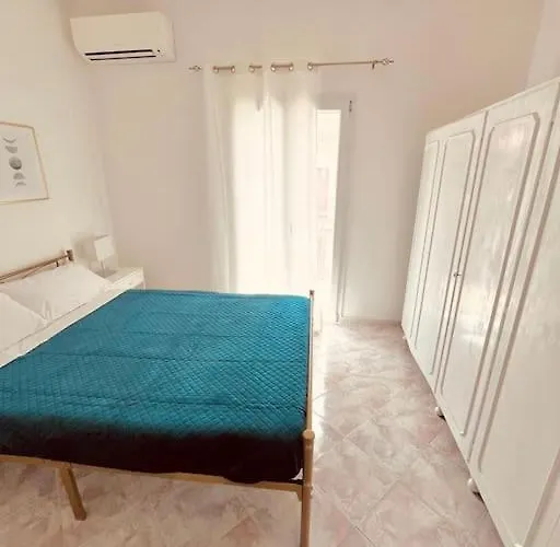 Sicily Apartment 3 - Blue Waves